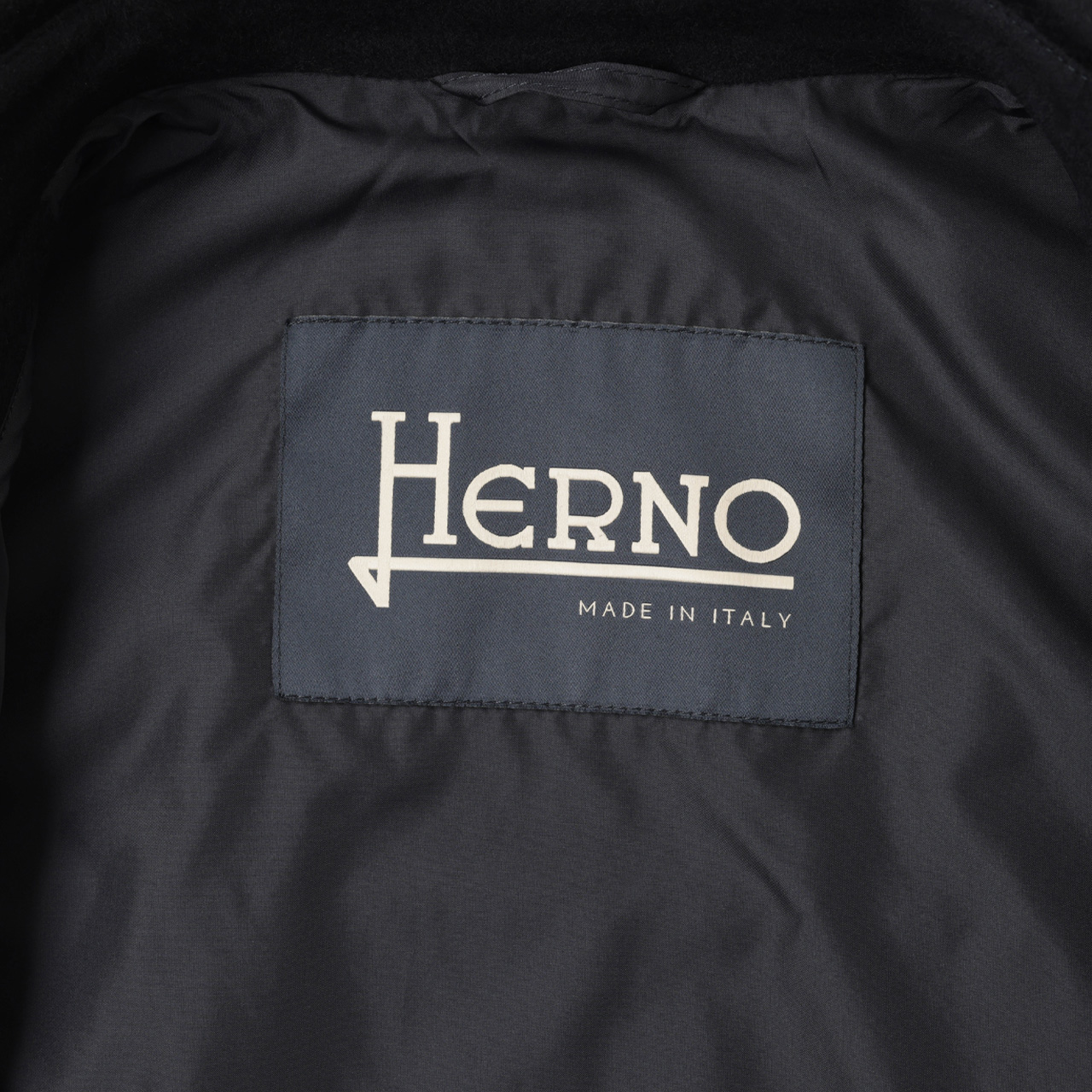 HERNO ヘルノ ブルゾン ウール カシミヤ メルトン ショート丈 メタル