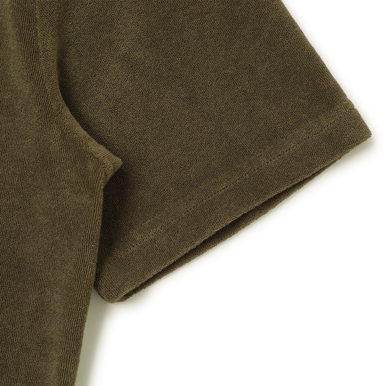 【定番モデル】ヘルノ☆センターロゴTシャツ カーキ サイズ46 入手困難 定番モデル】ヘルノ☆センターロゴTシャツ カーキ サイズ46 入手