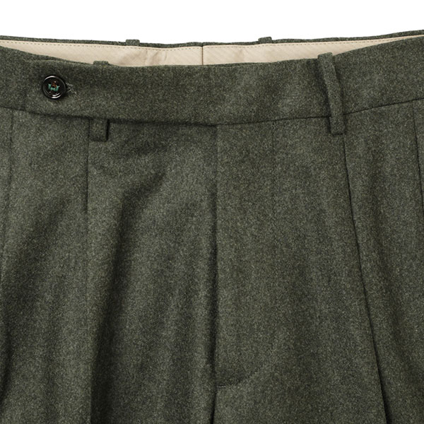 swing ¥33000- 日本製 イタリア製生地使用 スカート