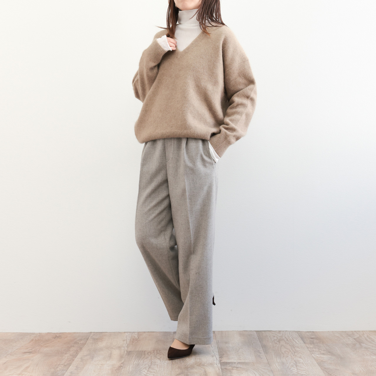 MICA&DEAL マイカアンドディール Vネック ラクーン デュアル