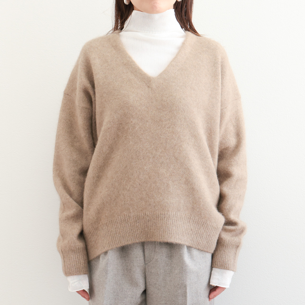 MICA&DEAL マイカアンドディール Vネック ラクーン デュアル