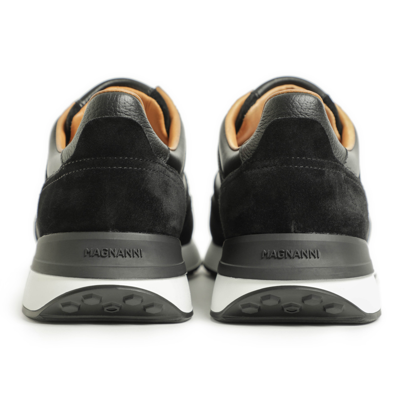MAGNANNI メンズ革靴　ブラック39 約25〜25.5センチ MAGNANNI 【並行輸入品】マグナーニ 革靴 オパンカ製法 ドレス