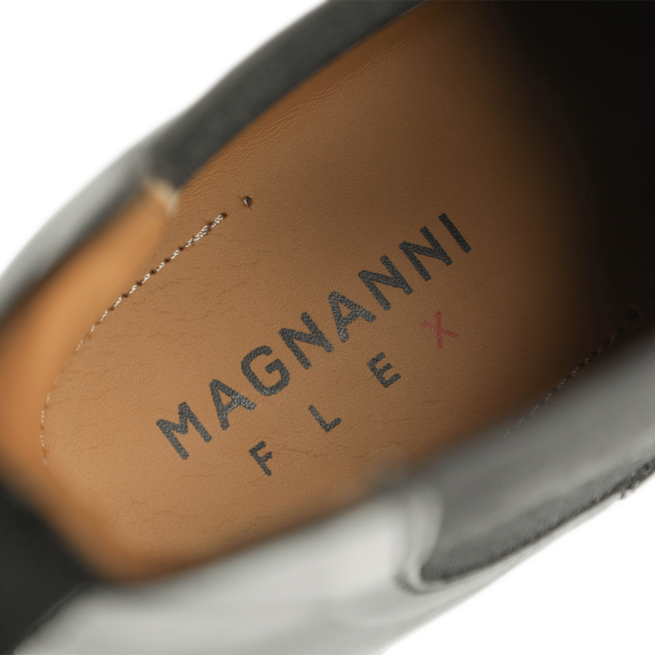 美品　マグナーニ　スエードサイドゴアブーツ　ブラック　40 25.5相当 楽天市場】マグナーニ サイドゴアブーツ メンズ チェルシー