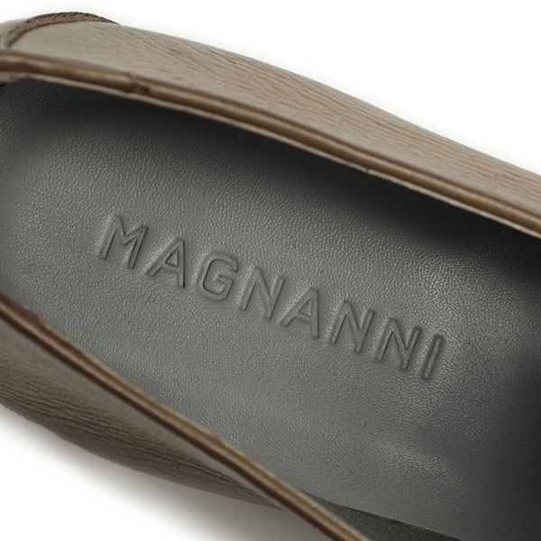 MAGNANNI マグナーニ メンズ シューズ ローファー タッセル スリッポン レザー ホールカット カーフ ボロネーゼ アンラインド 25644  TORBA/ブラウン｜MAGNANNI｜菅原靴店