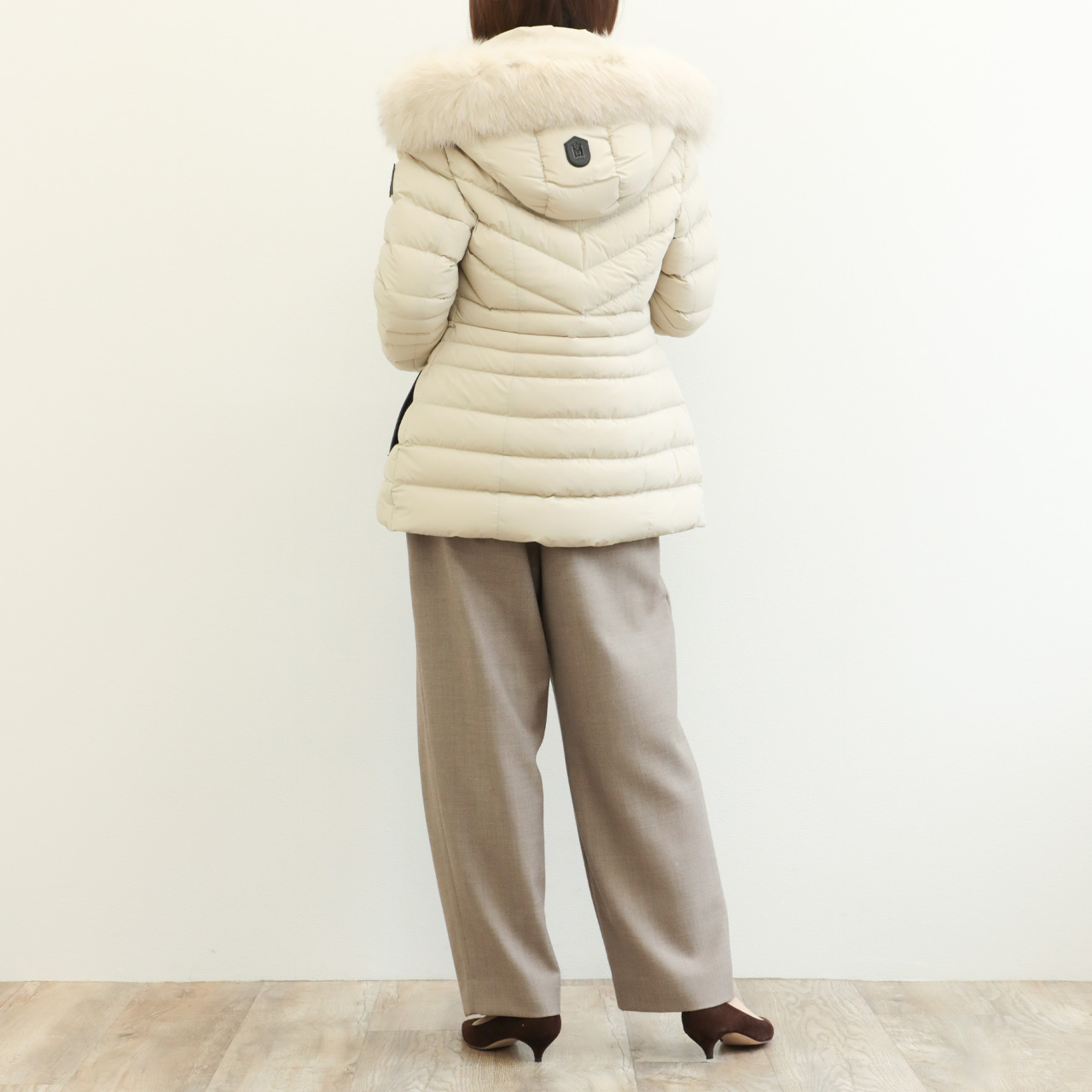   マッケンジー ダウンジャケット ベージュ MACKAGE マッカージュ ダウン ジャケット パーカー フーデット