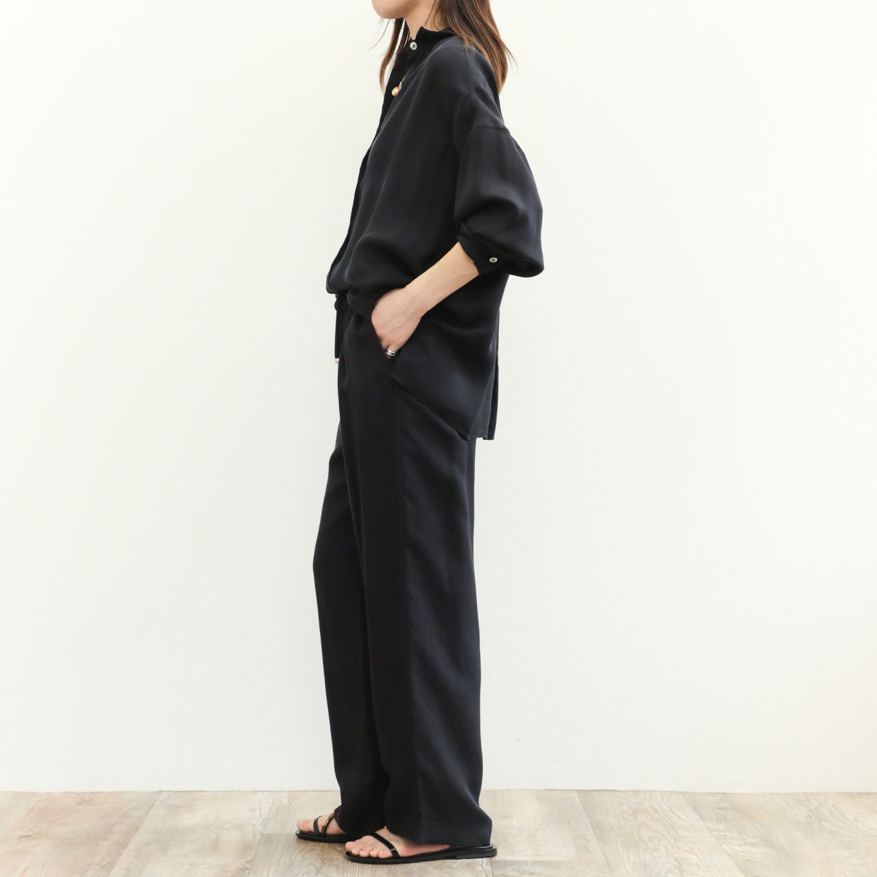 ♠【マージャーズ】✨希少品　✨美品　ウール100%　イタリア製　グリーン　M相当 MARKEY'S（マーキーズ）の「【SwimmyDesignLab】プリントT（80