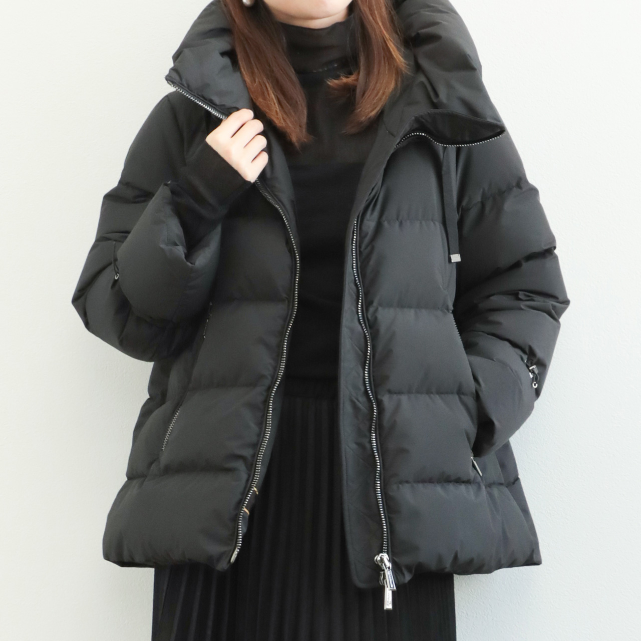 極美品MOORERムーレーダウンレディース38土日限定価格 moorer ムーレー レディース ダウン ジャケット ショート丈